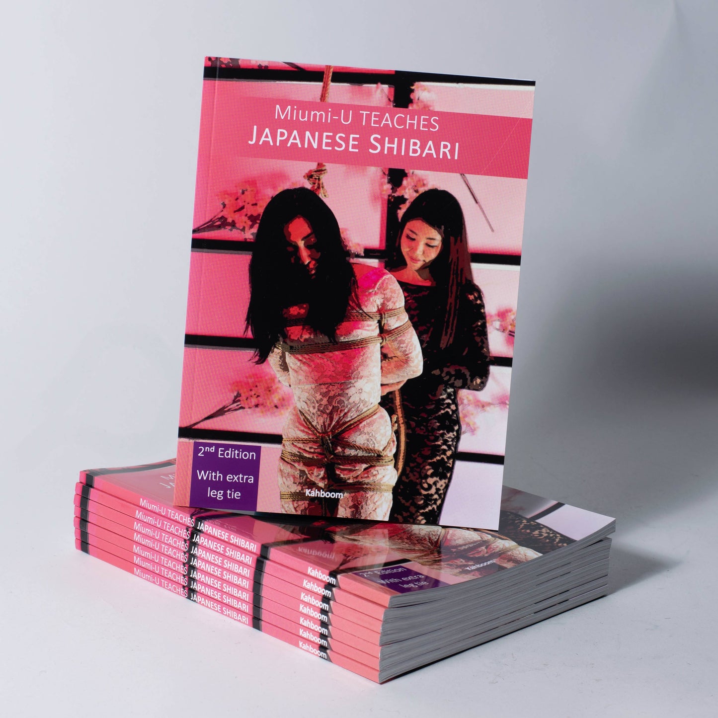 Miumi-U Teaches Shibari Book